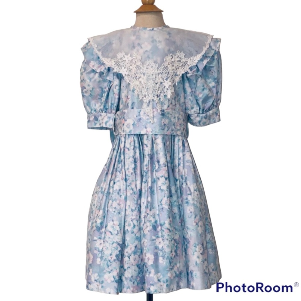 Dorissa Nicole International Blue White Floral Party Dress  Size 6X Vintage EUC